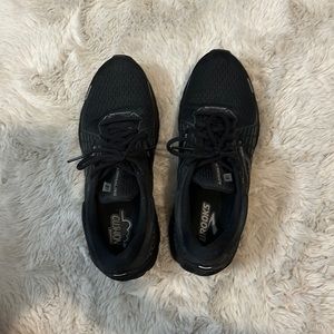 Men’s Brooks Running Shoes